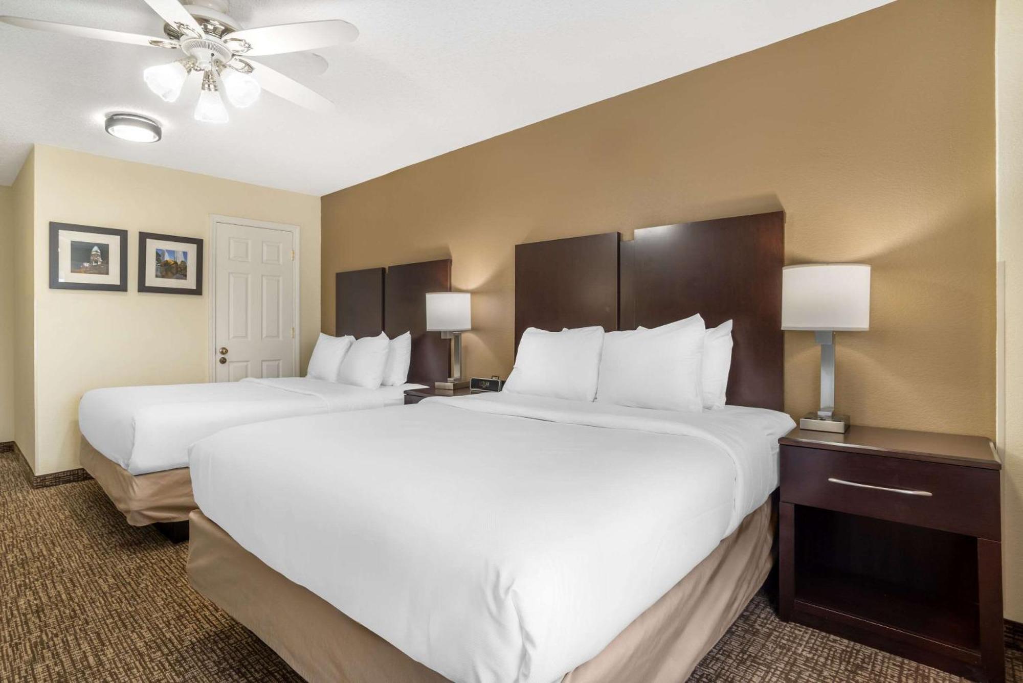 Comfort Inn & Suites Lake Norman Корнеліус Екстер'єр фото