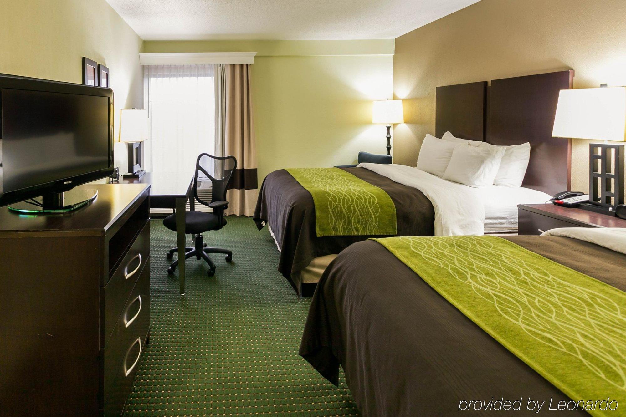 Comfort Inn & Suites Lake Norman Корнеліус Екстер'єр фото